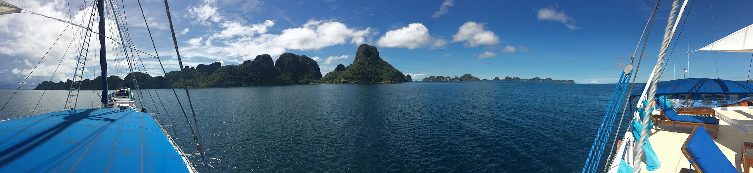 Raja Ampat with the Siren Fleet liveaboard and Atmosphere Resort